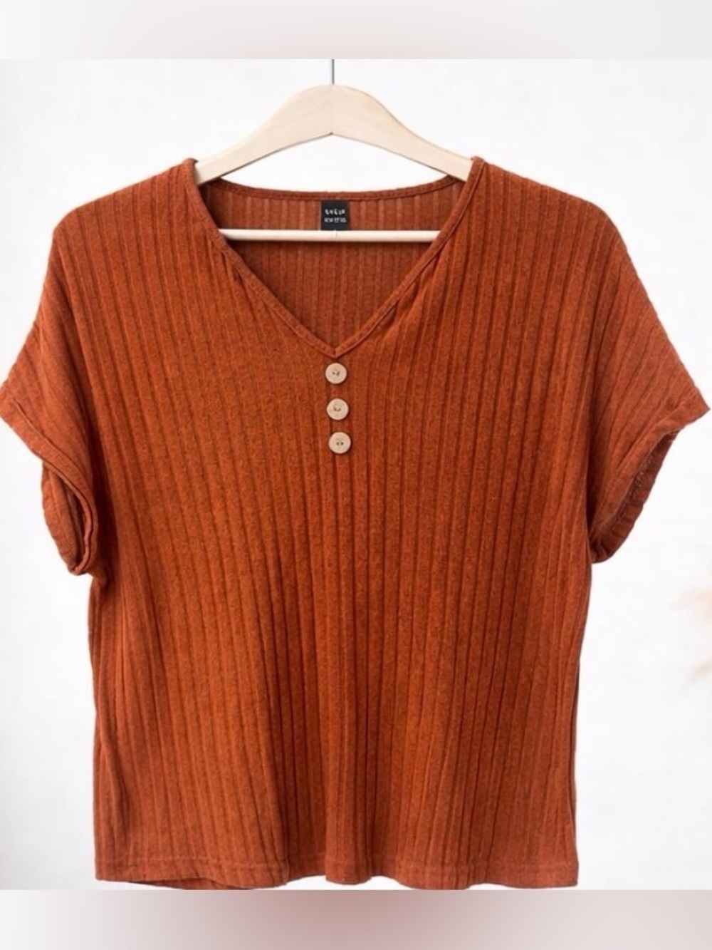Ribbed V-Neck Button Front Top - Rust- XL